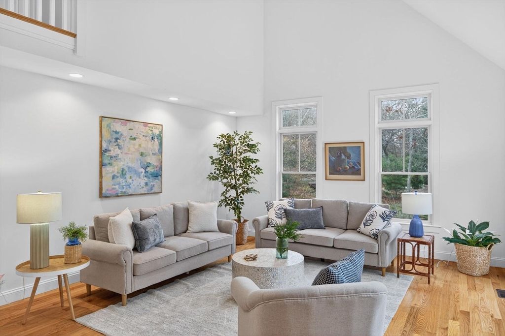 property viewer photo 11