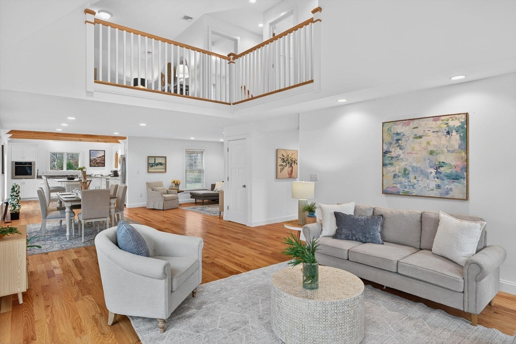 property viewer photo 13