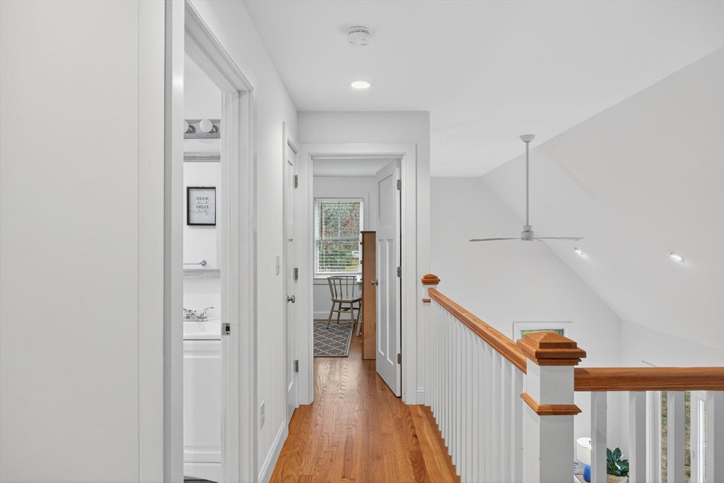 property viewer photo 36