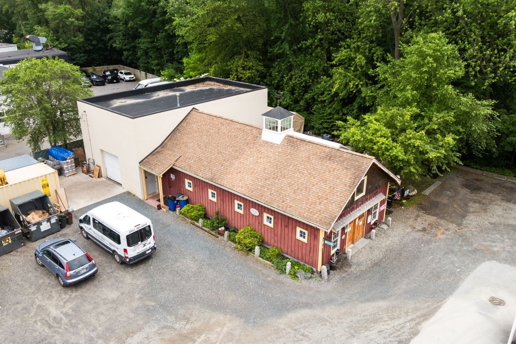 main property photo 13