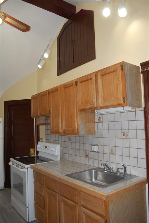 property viewer photo 5