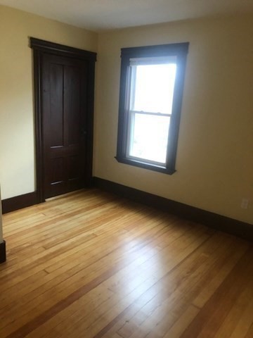 property viewer photo 7