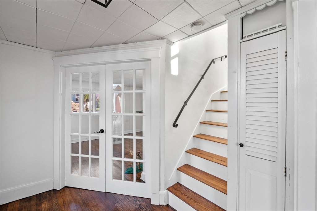 property viewer photo 16