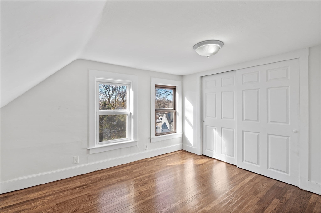 property viewer photo 22