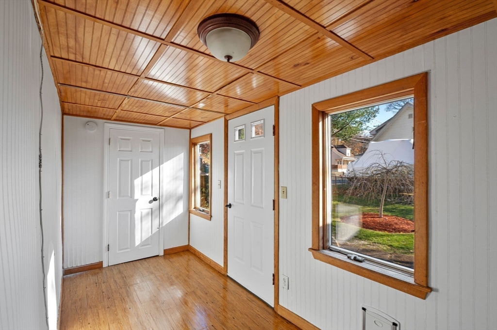 property viewer photo 25