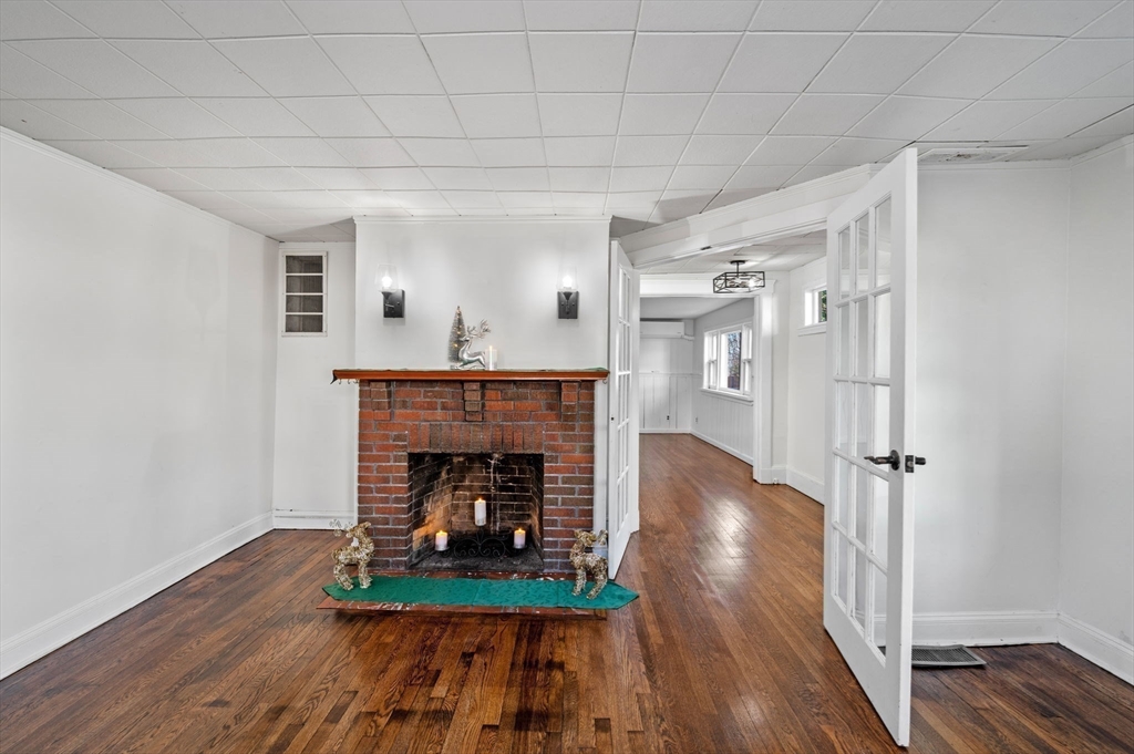 property viewer photo 6