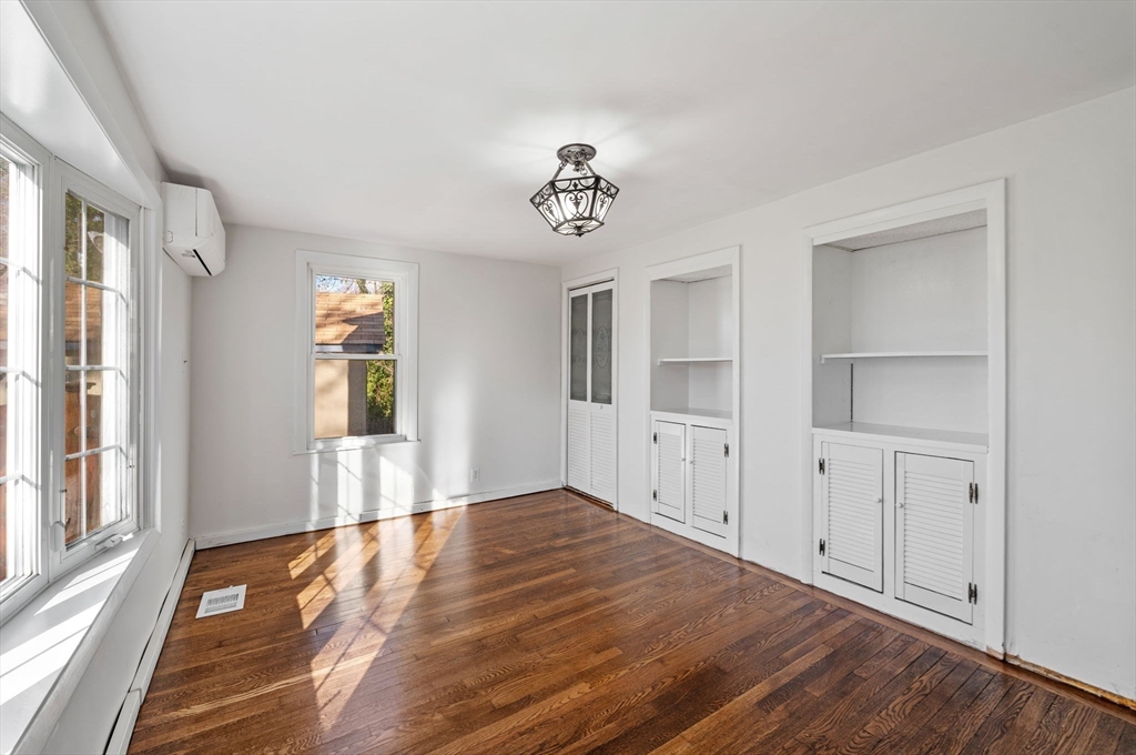 property viewer photo 9