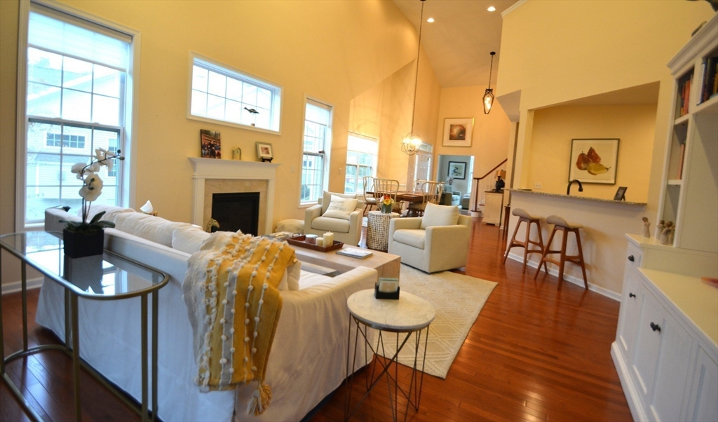 property viewer photo 10