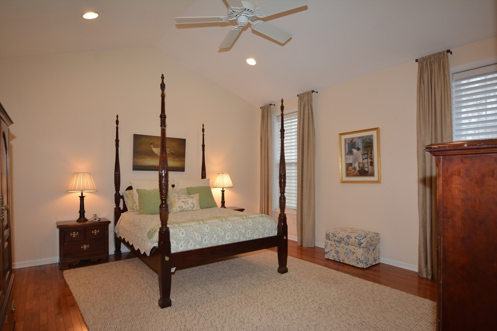 property viewer photo 15