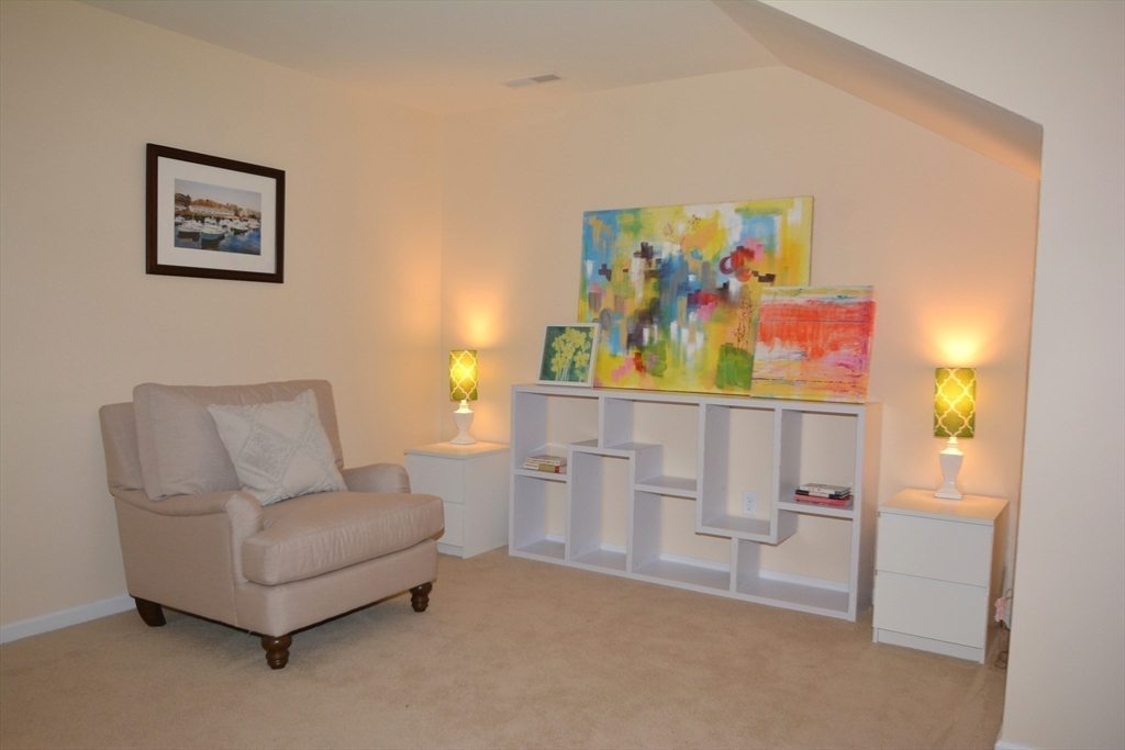 property viewer photo 23