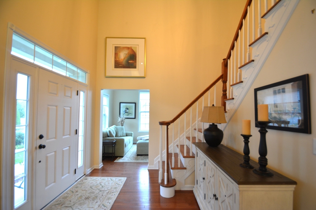 property viewer photo 3