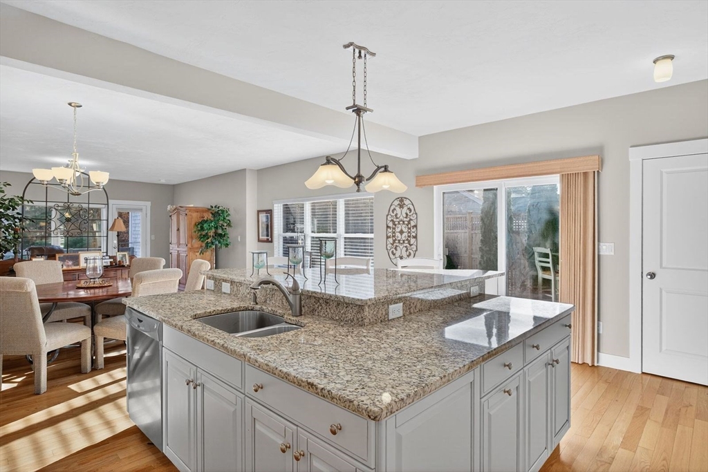 property viewer photo 19