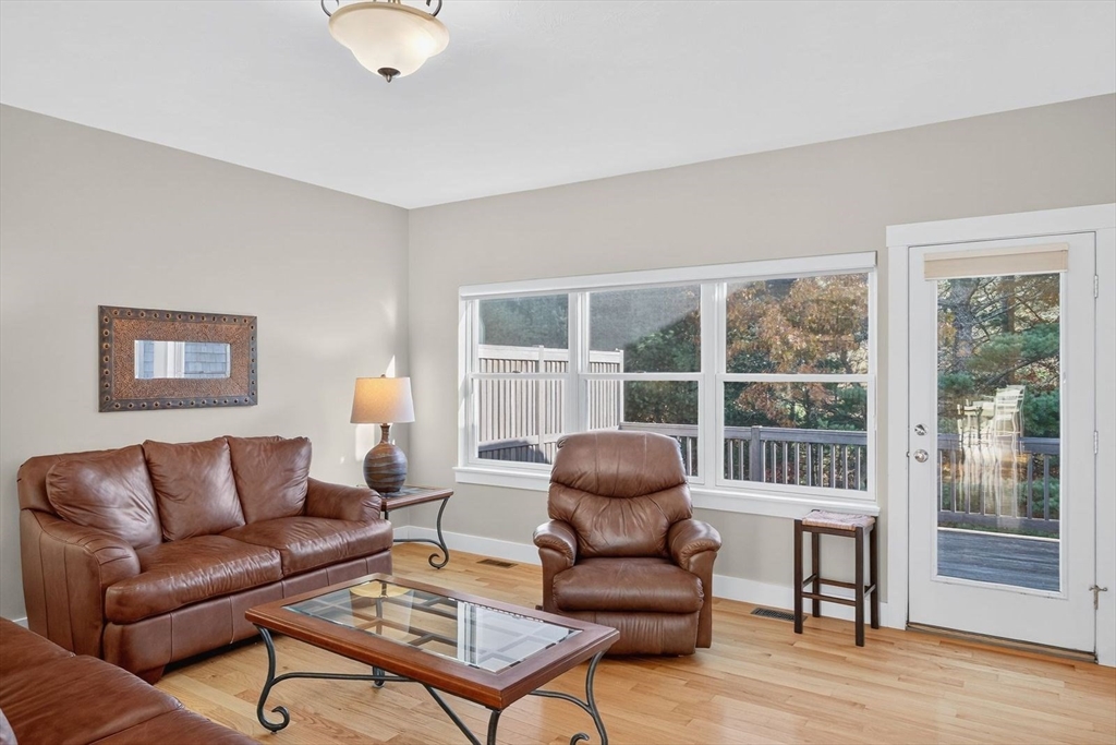 property viewer photo 24