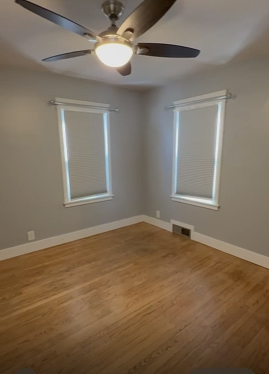 property viewer photo 8