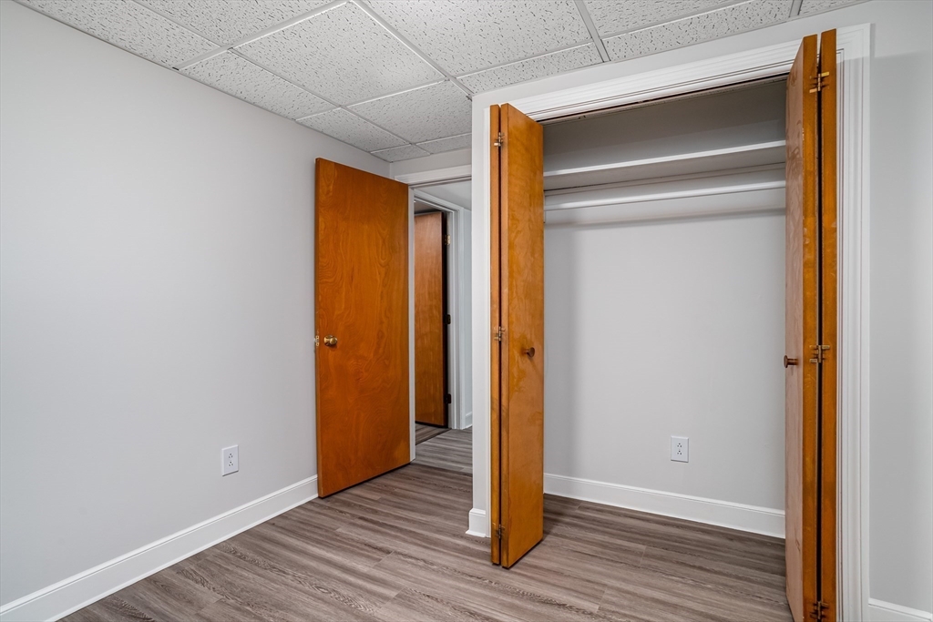 property viewer photo 16