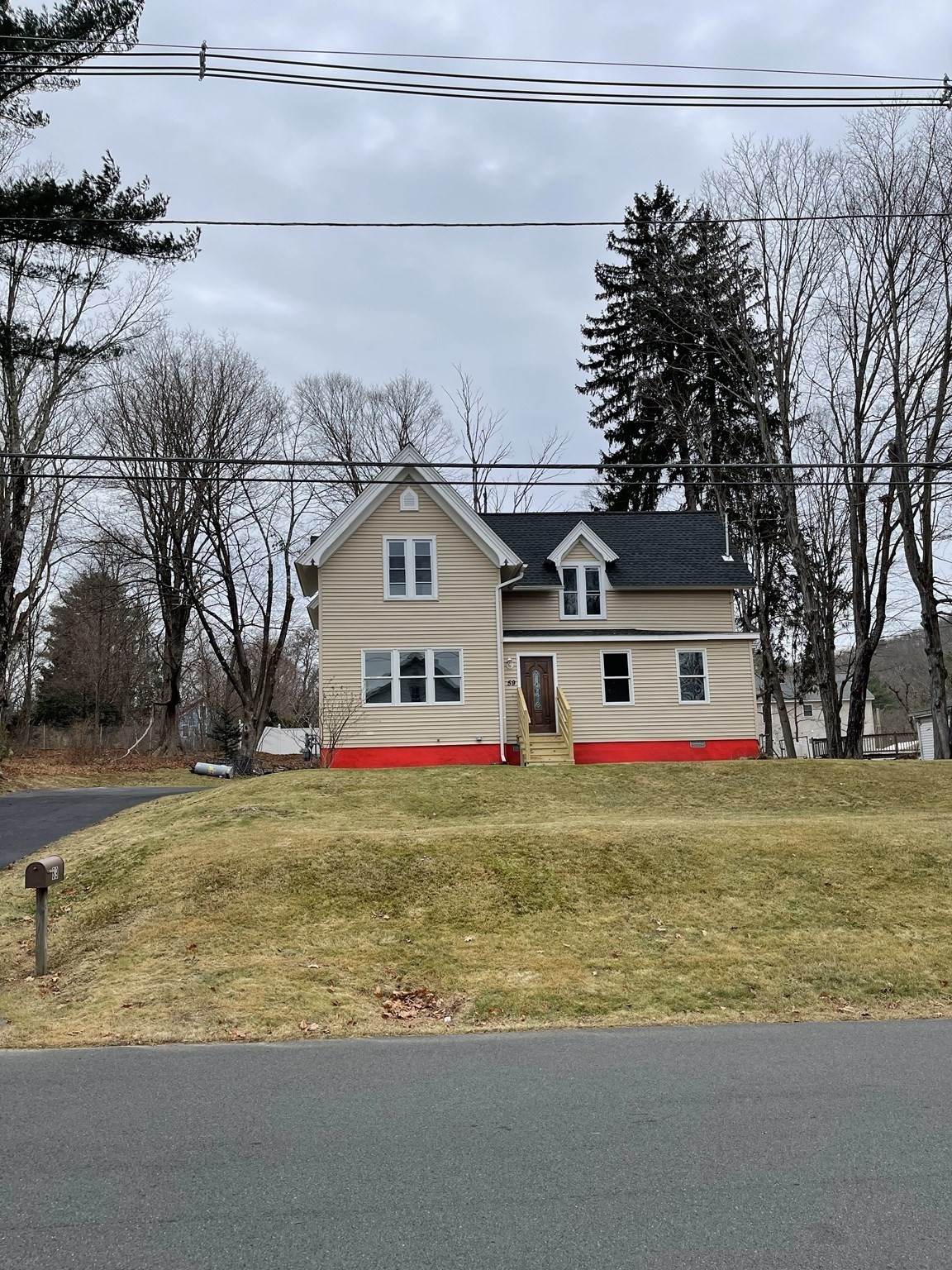 main property photo 41