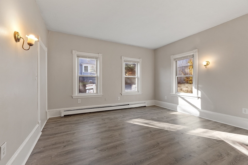 property viewer photo 12