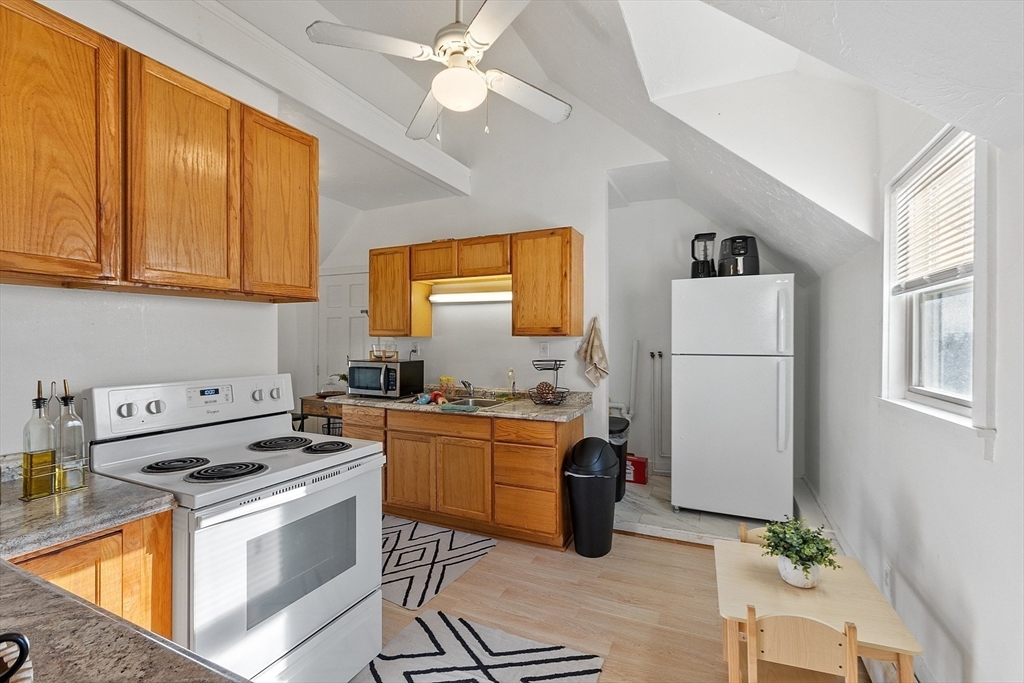 property viewer photo 19