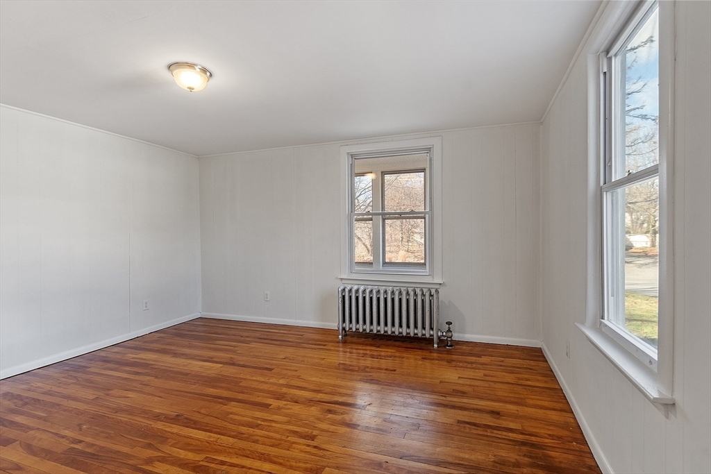 property viewer photo 12