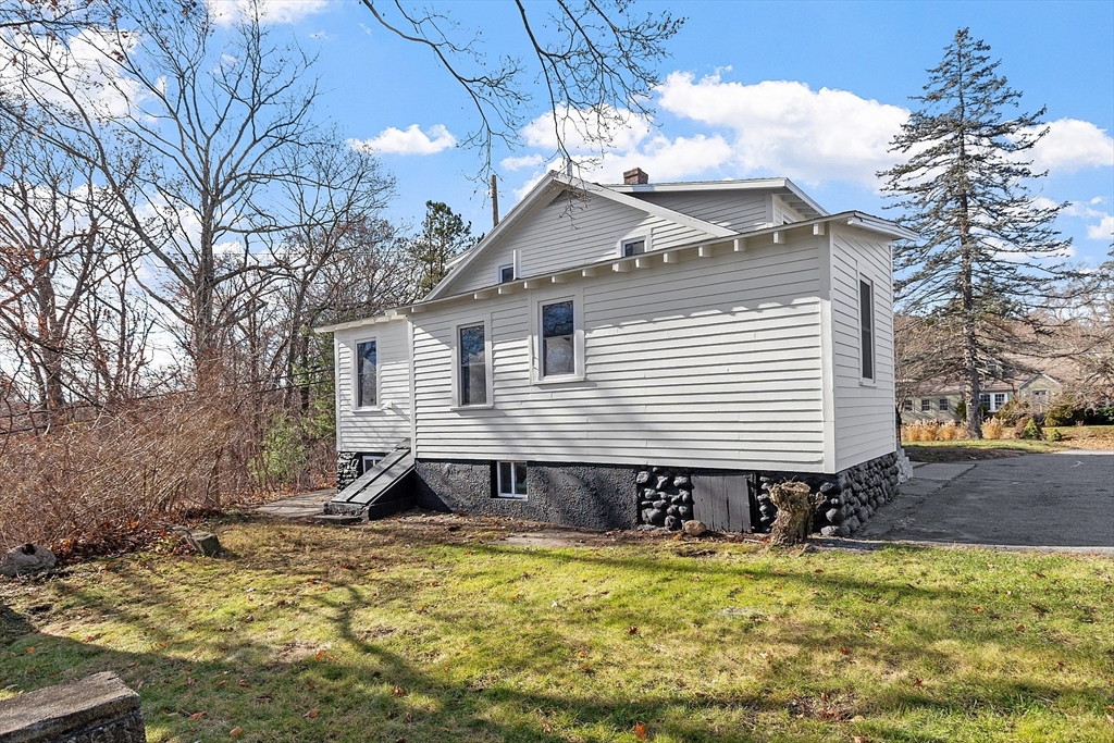 property viewer photo 3