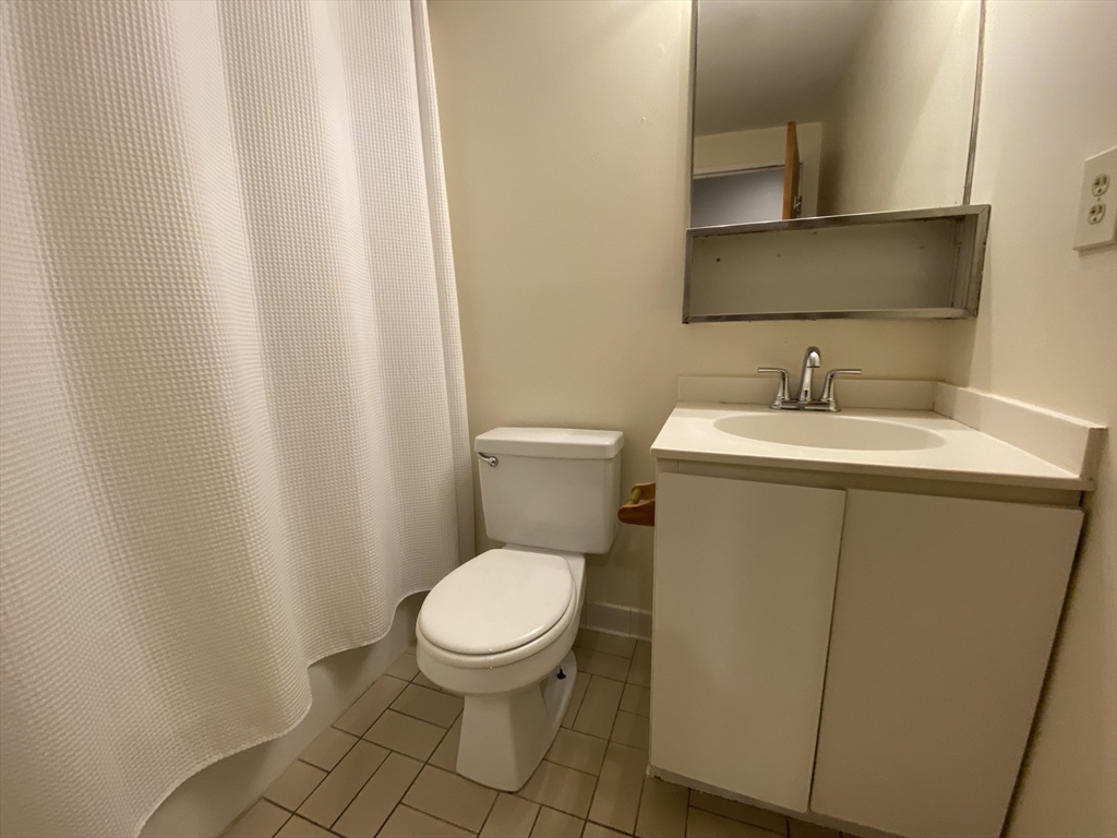 property viewer photo 4