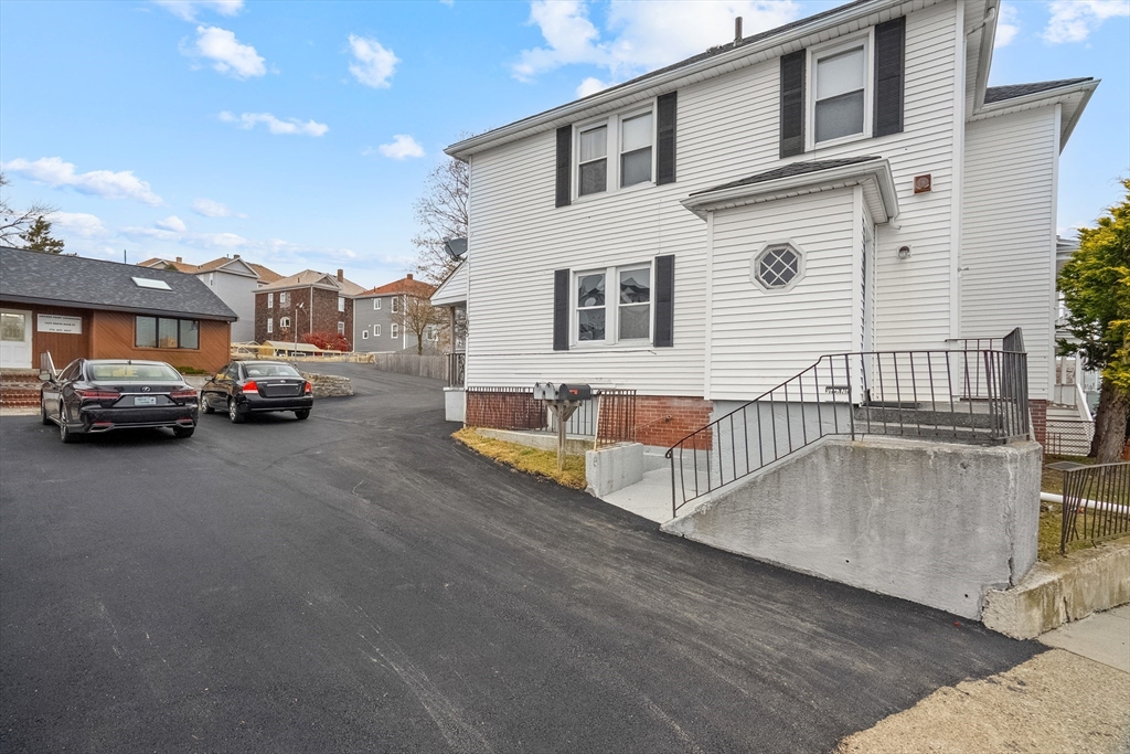 property viewer photo 1