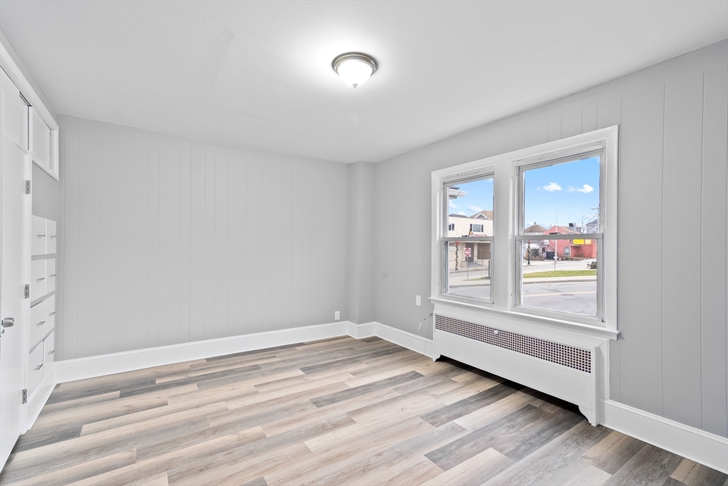 property viewer photo 19