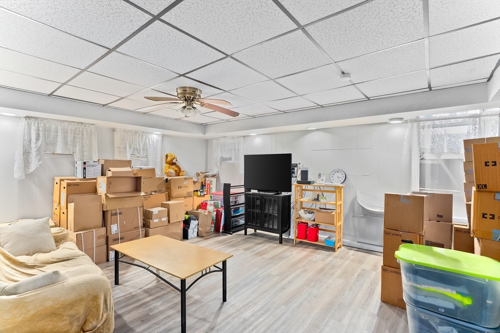 property viewer photo 23