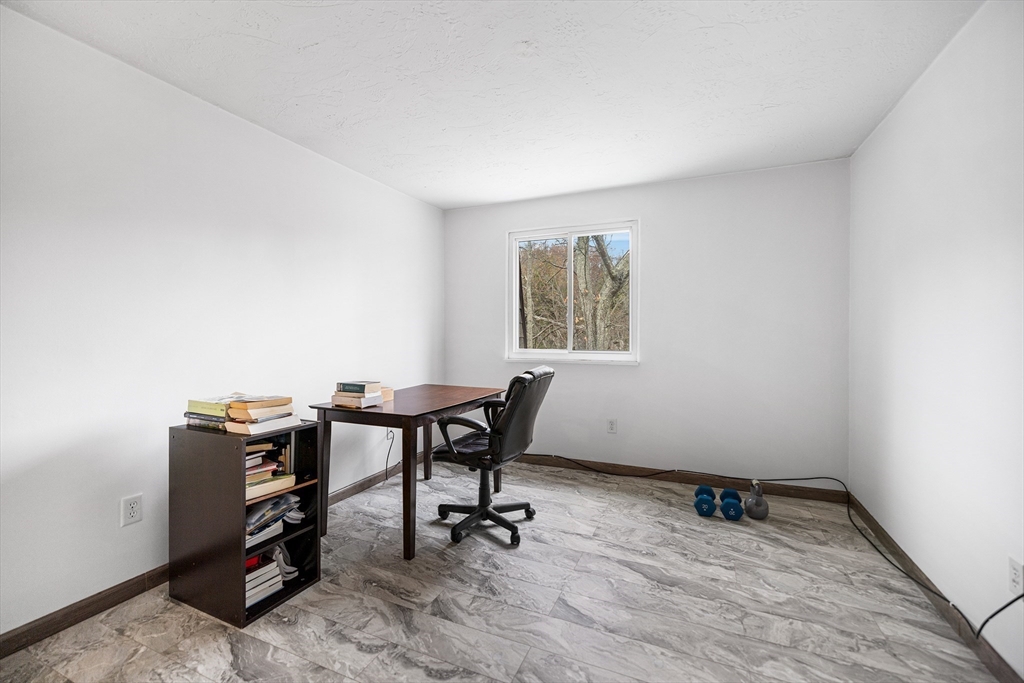 property viewer photo 11