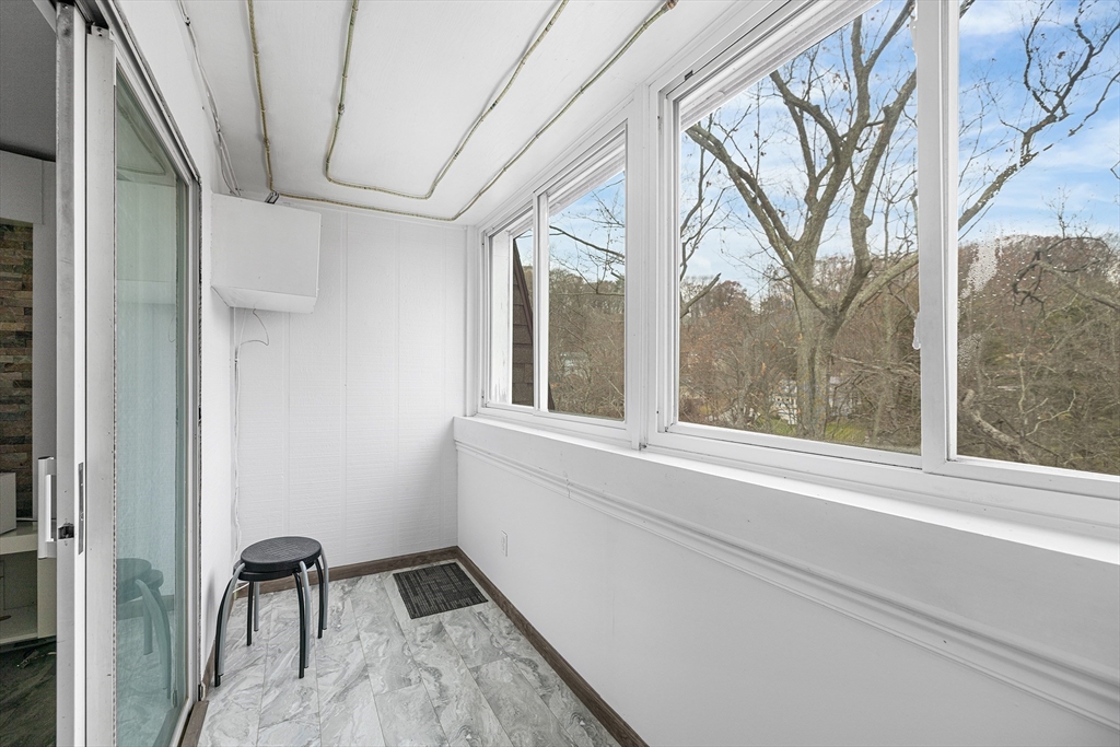 property viewer photo 12