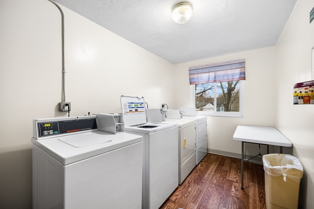 property viewer photo 14
