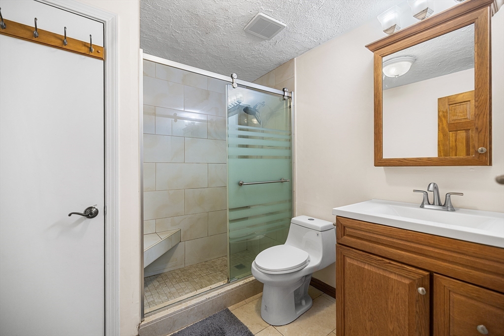 property viewer photo 7