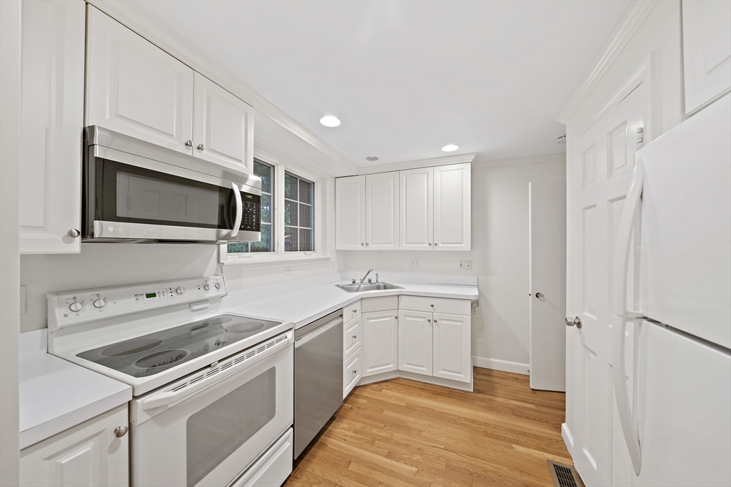 property viewer photo 7