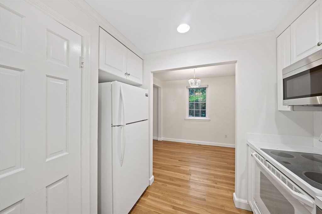 property viewer photo 9
