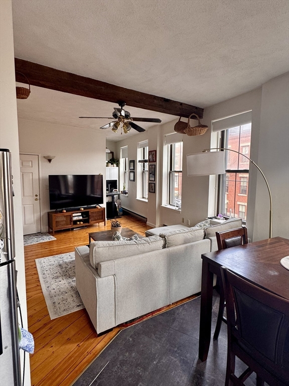 property viewer photo 12