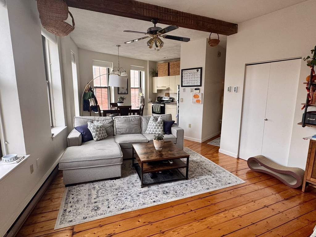 property viewer photo 2