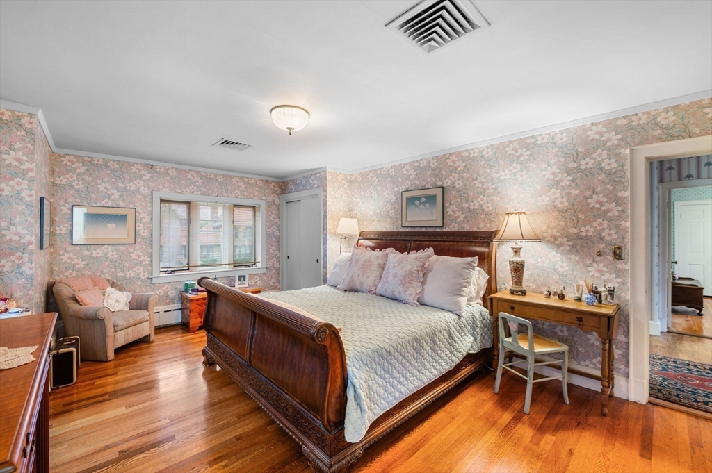 property viewer photo 16
