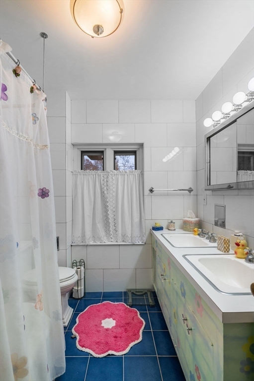 property viewer photo 20