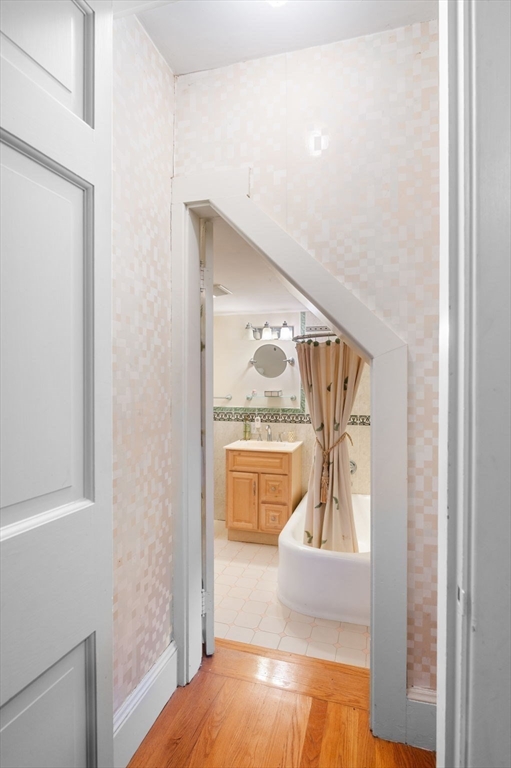 property viewer photo 23