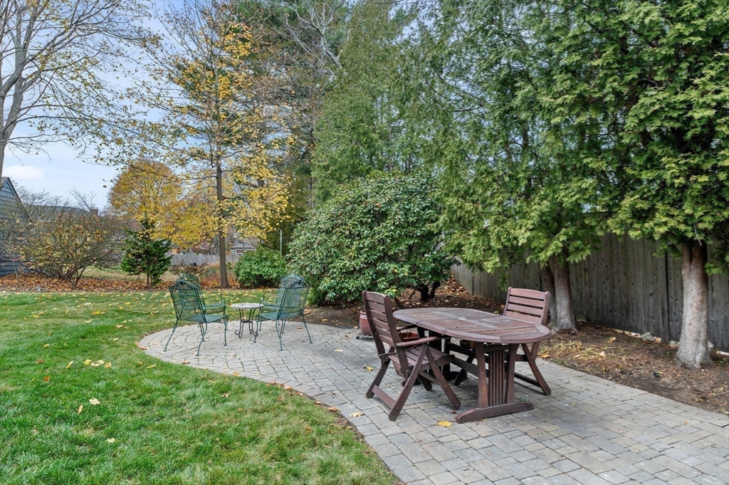 property viewer photo 36