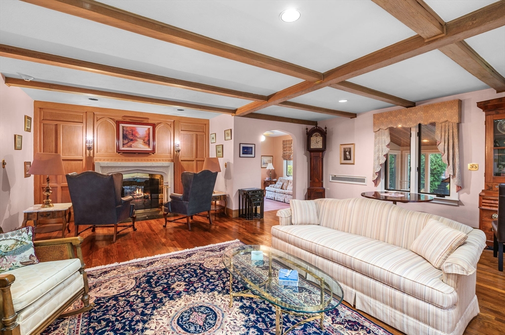 property viewer photo 4