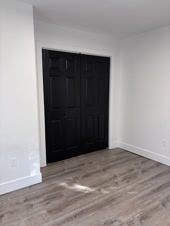 property viewer photo 9