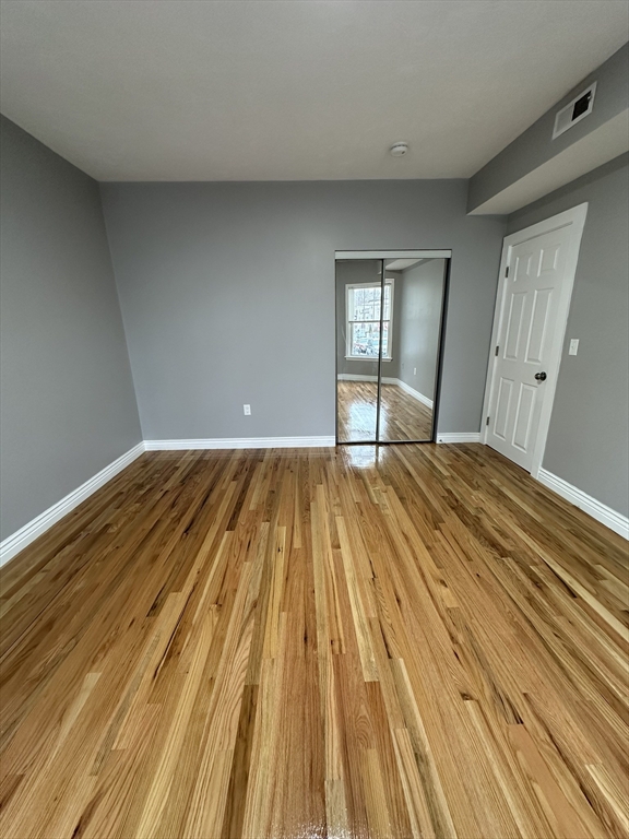 property viewer photo 10