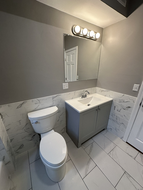 property viewer photo 9