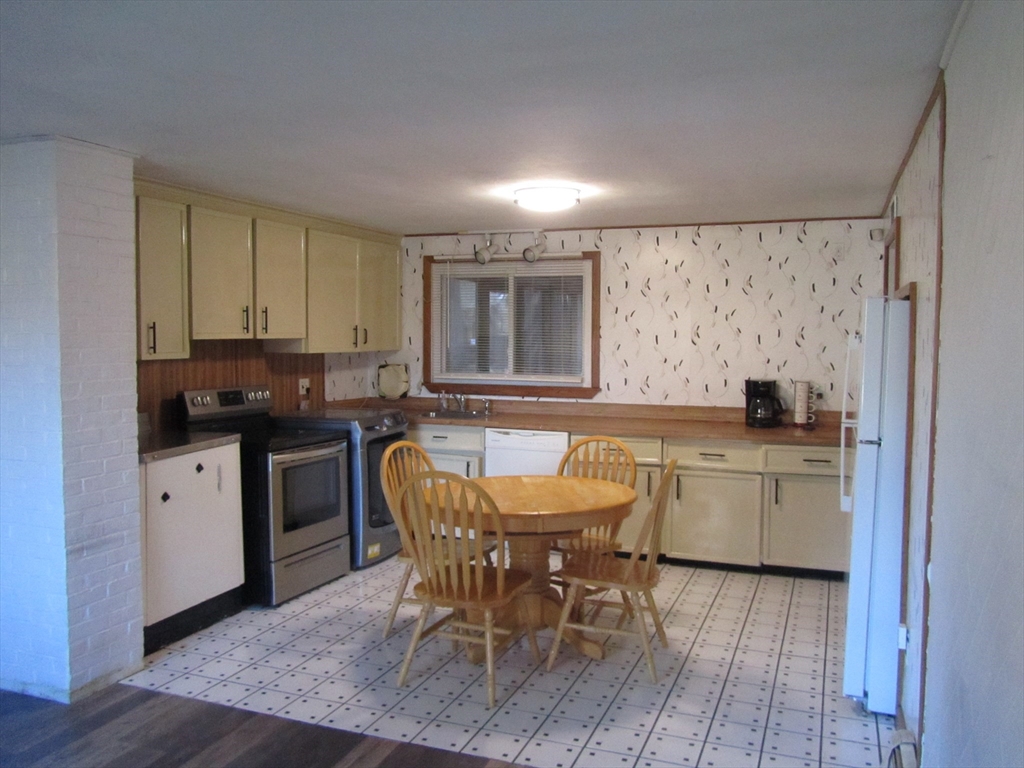 property viewer photo 5