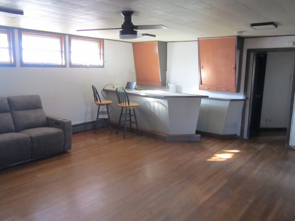 property viewer photo 9