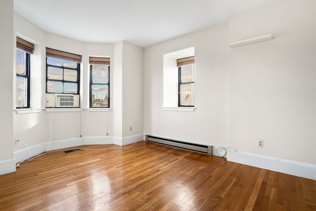 property viewer photo 10