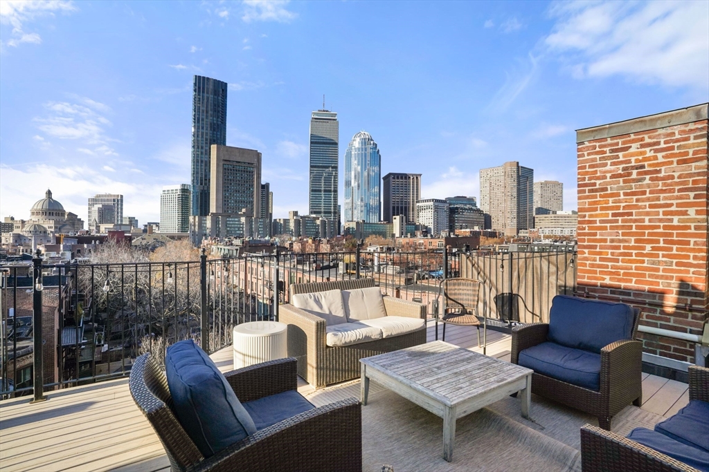 property viewer photo 16