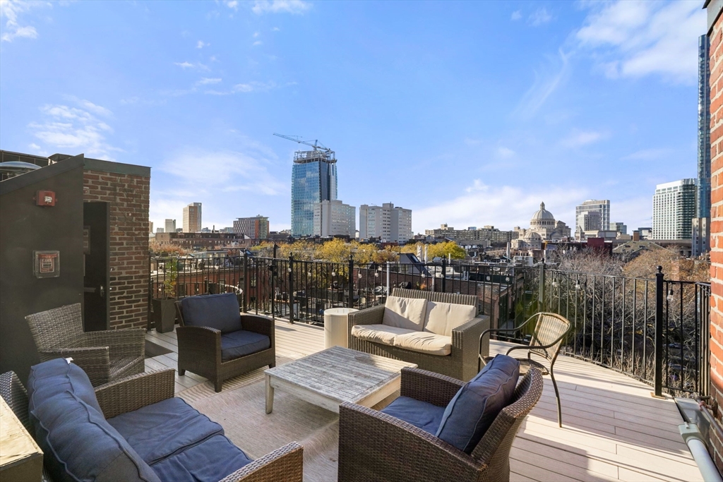property viewer photo 17