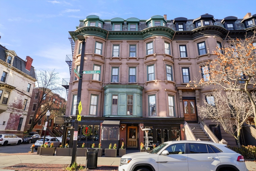 property viewer photo 23